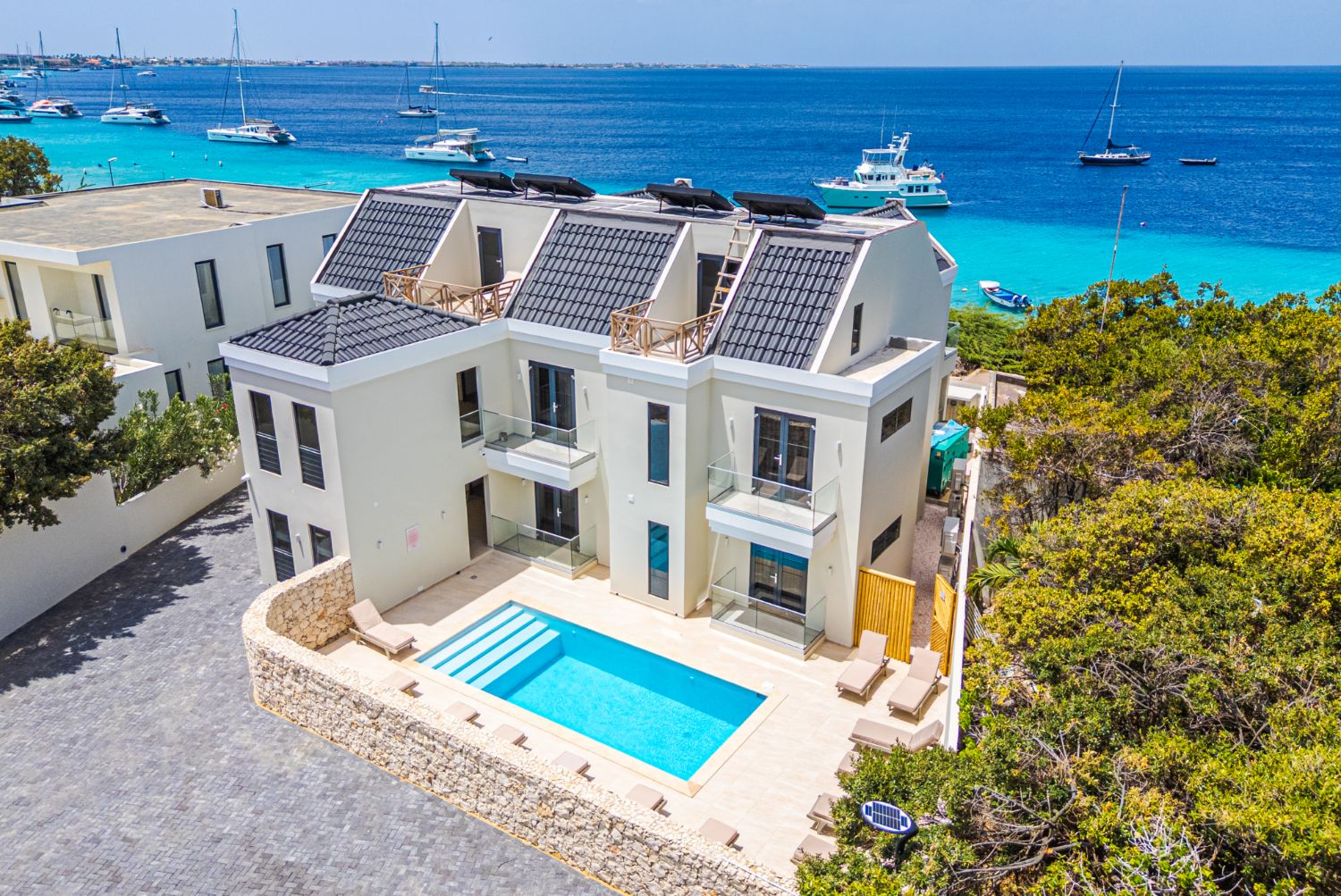 Boninvest, Real Estate Bonaire